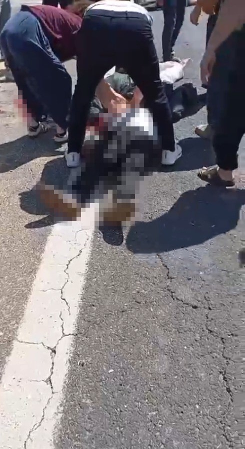 Şanlıurfa’da kurbanlık yüklü kamyonet devrildi: 1 ölü, 1 yaralı