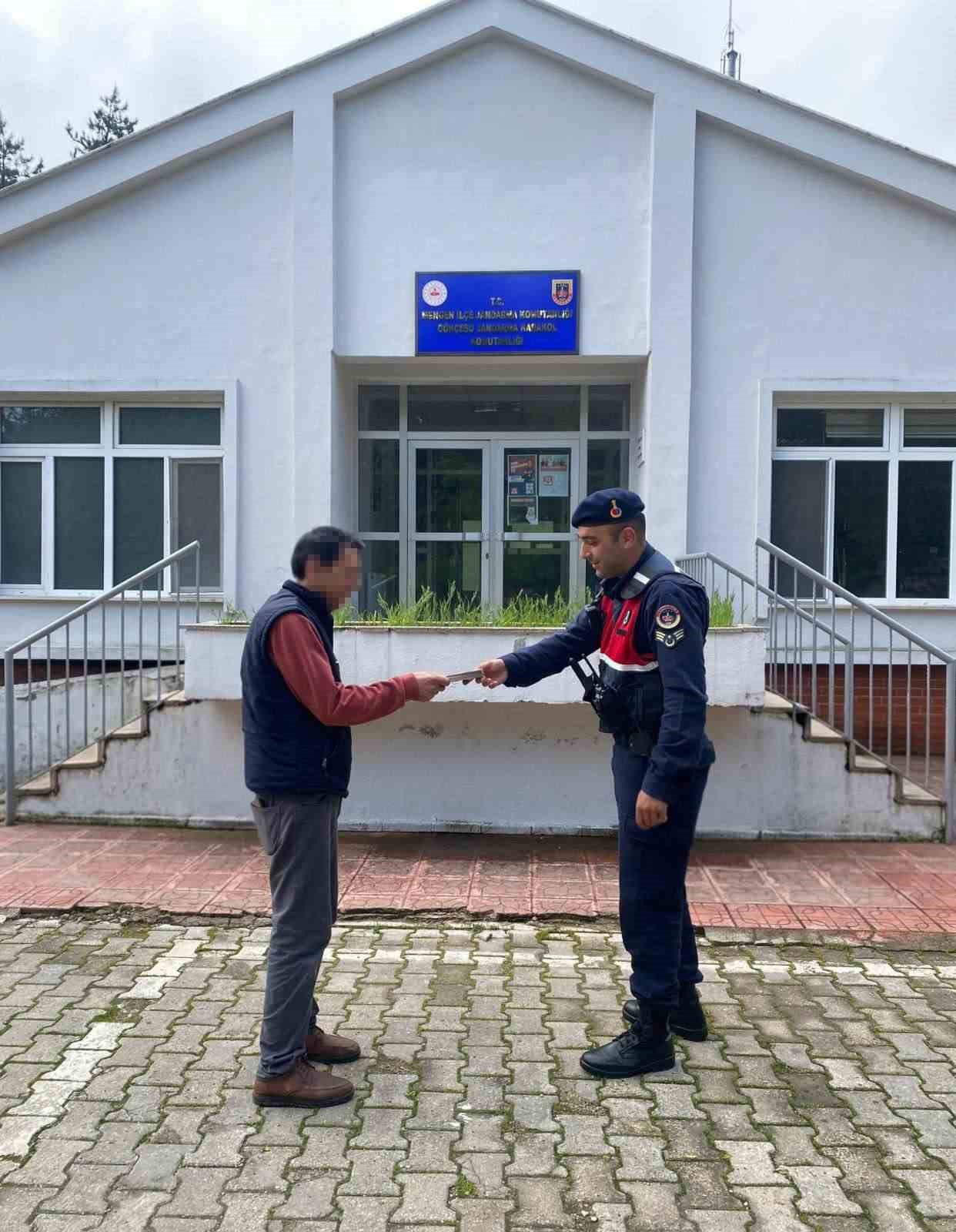 Bolu’da kıraathaneden 12 bin lira çalan şüpheli tutuklandı