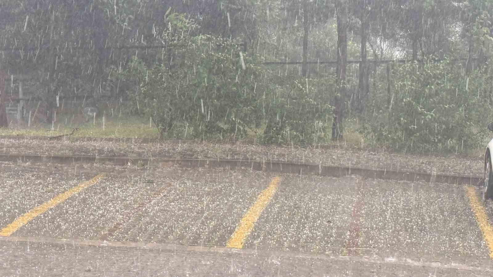 Kocaeli&rsquo;de bayramda iki farklı mevsim
