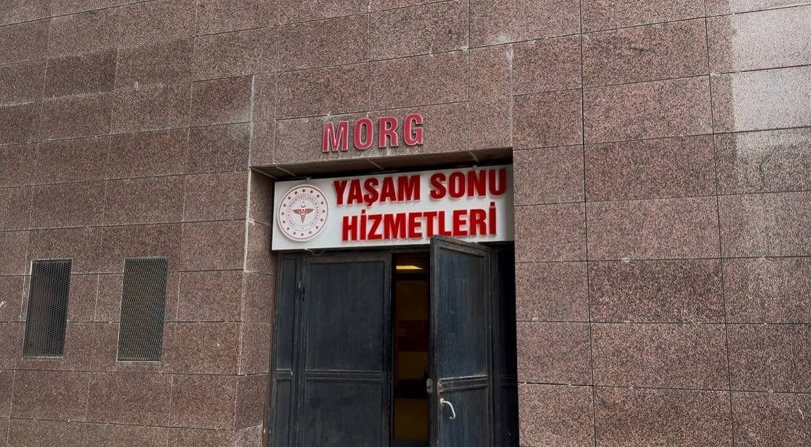 Mardin&rsquo;de iki aile arasında silahlı kavga: 1 &ouml;l&uuml;, 8 yaralı
