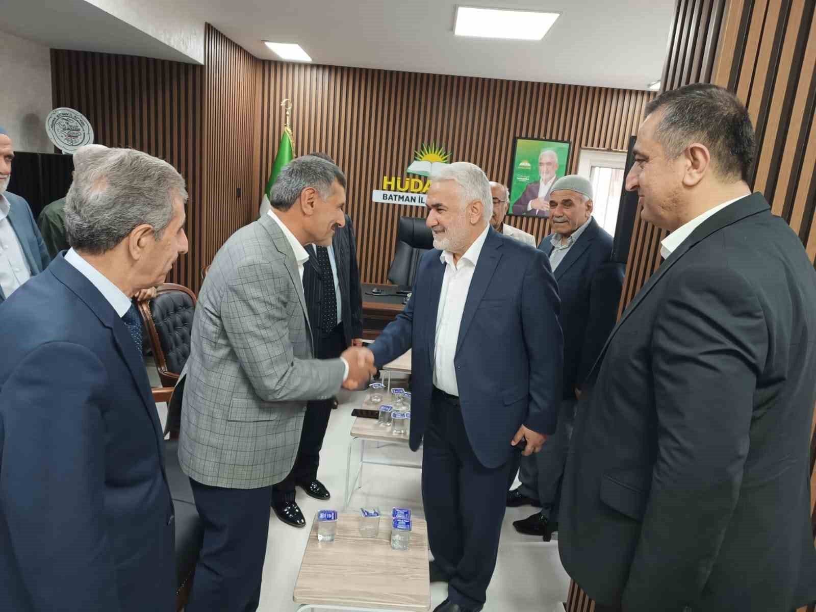 HÜDA PAR Genel Başkanı Yapıcıoğlu: "CHP’nin tarihine bakıldığında bu tür tartışmalar ilk defa yaşanmıyor"