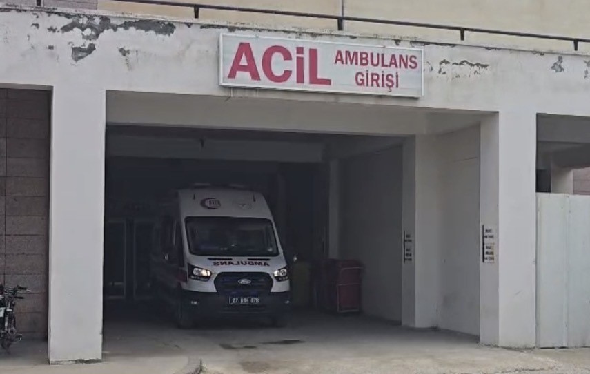 Serinlemek için dereye giren çocuk boğuldu