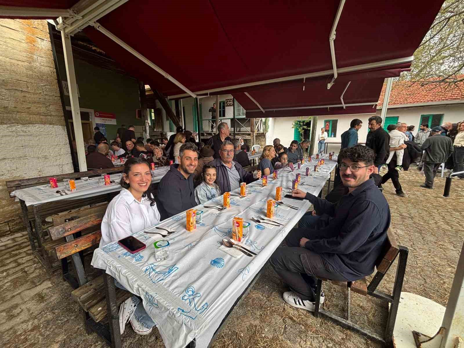 Eskişehir’de 500 yıllık bayram geleneği yaşatılmaya devam ediliyor