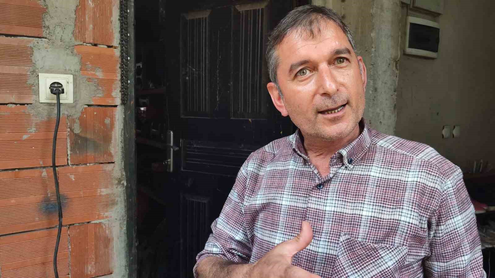 Matkaptan kıyma makinesi yapan Rizeli, köylünün hizmetine sundu