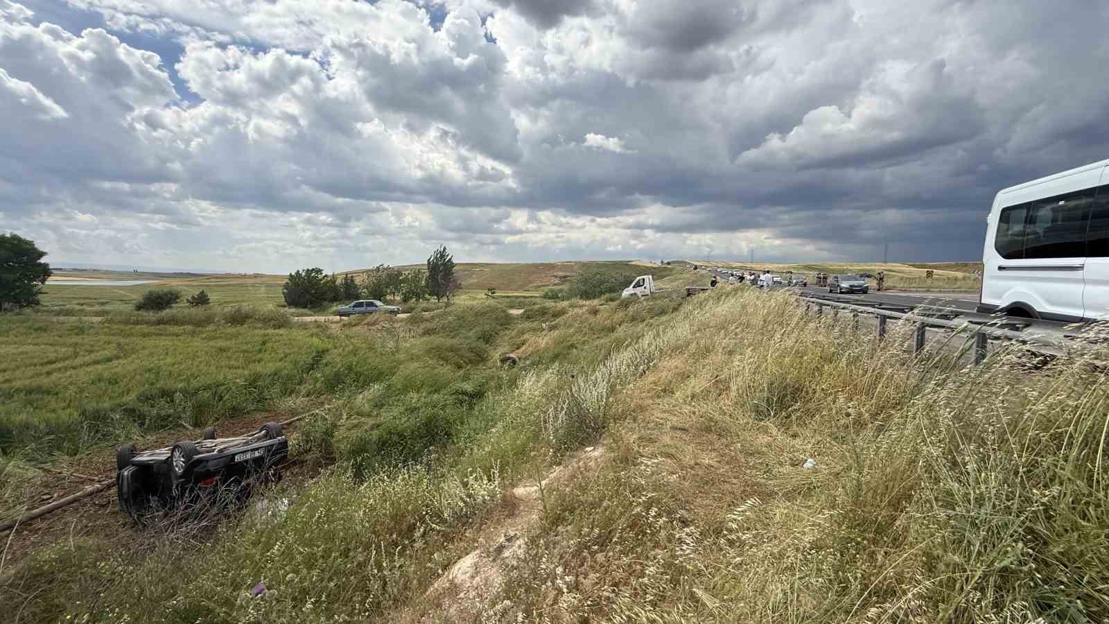 Diyarbakır’da iki otomobilin çarpıştığı kazada 1 ölü, 4 yaralı