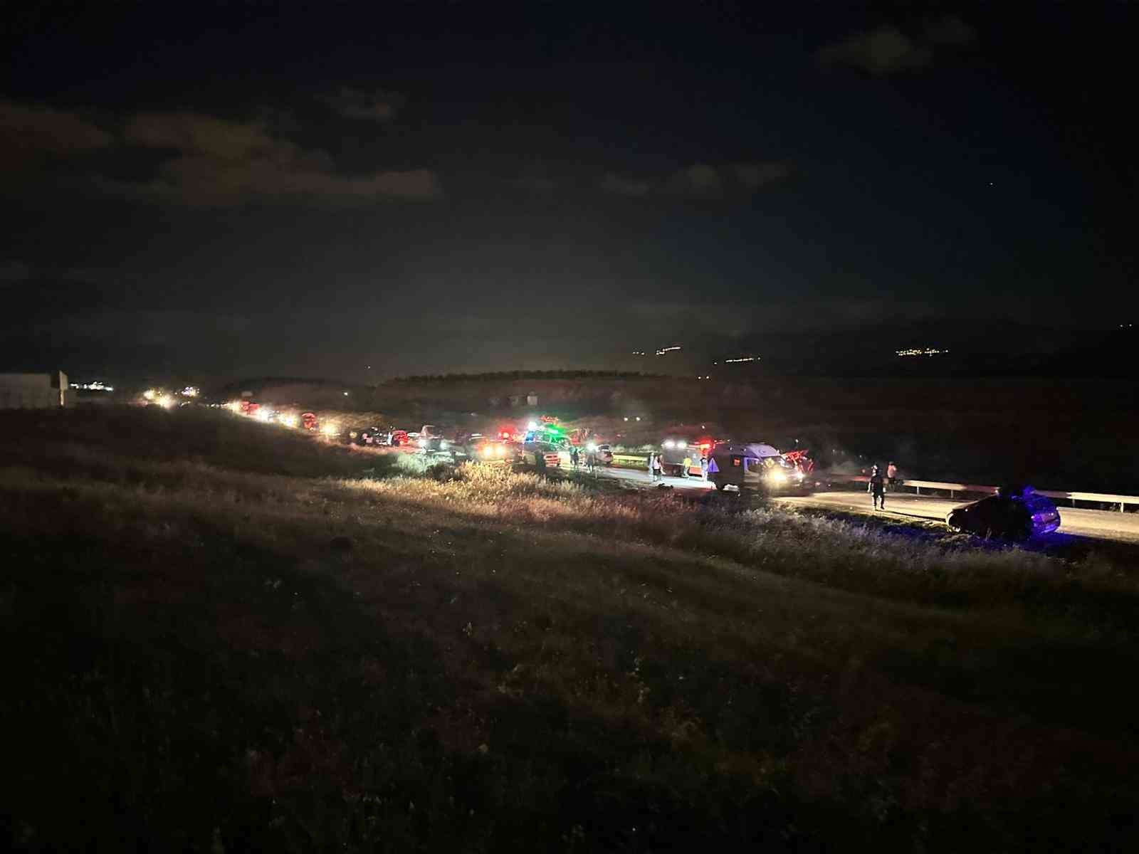 Mersin’de zincirleme kaza: 1 ölü, 5 yaralı