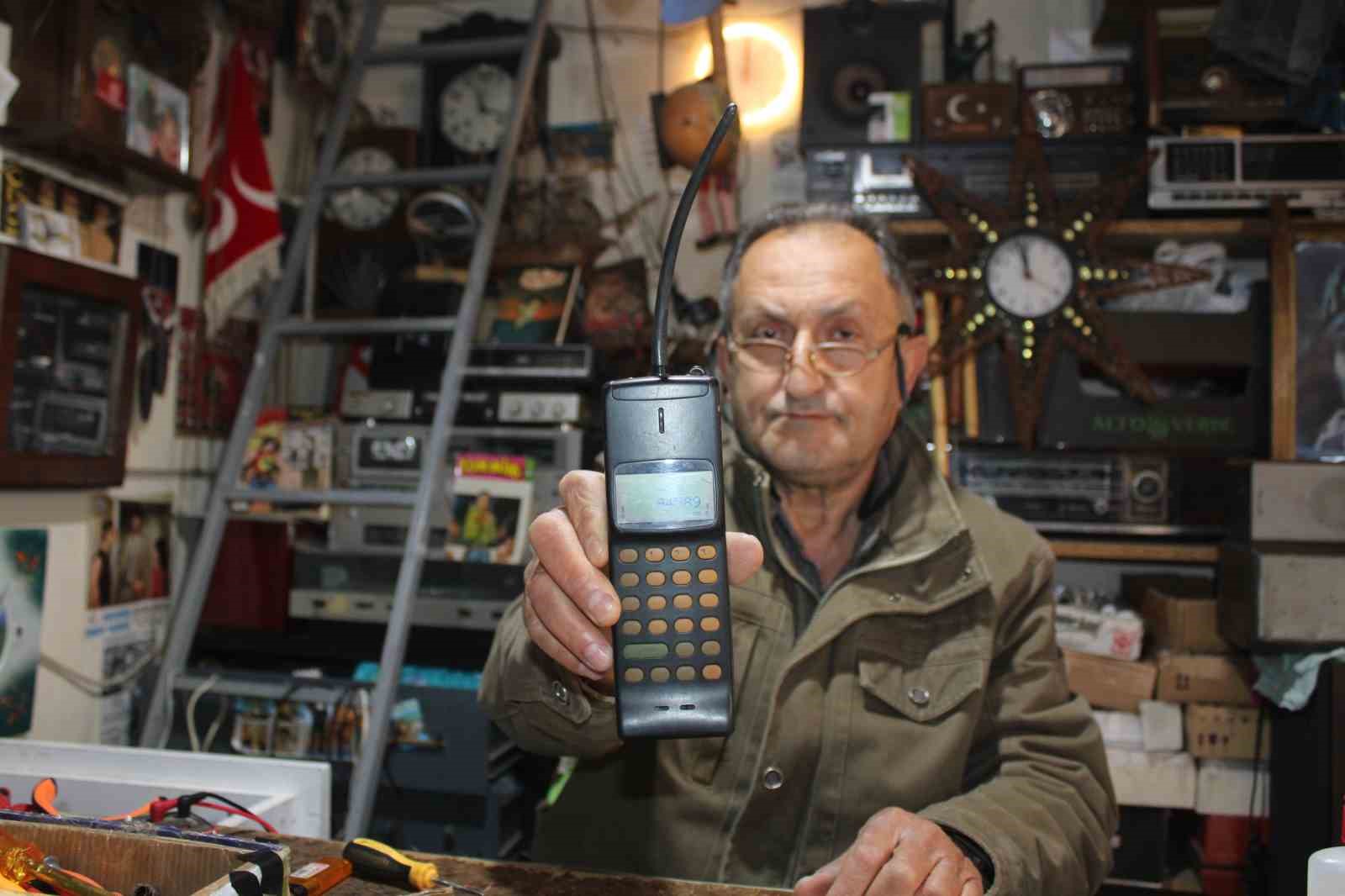 Ajan filmlerinin uydu telefonu Aydın’da yeniden çalıştı