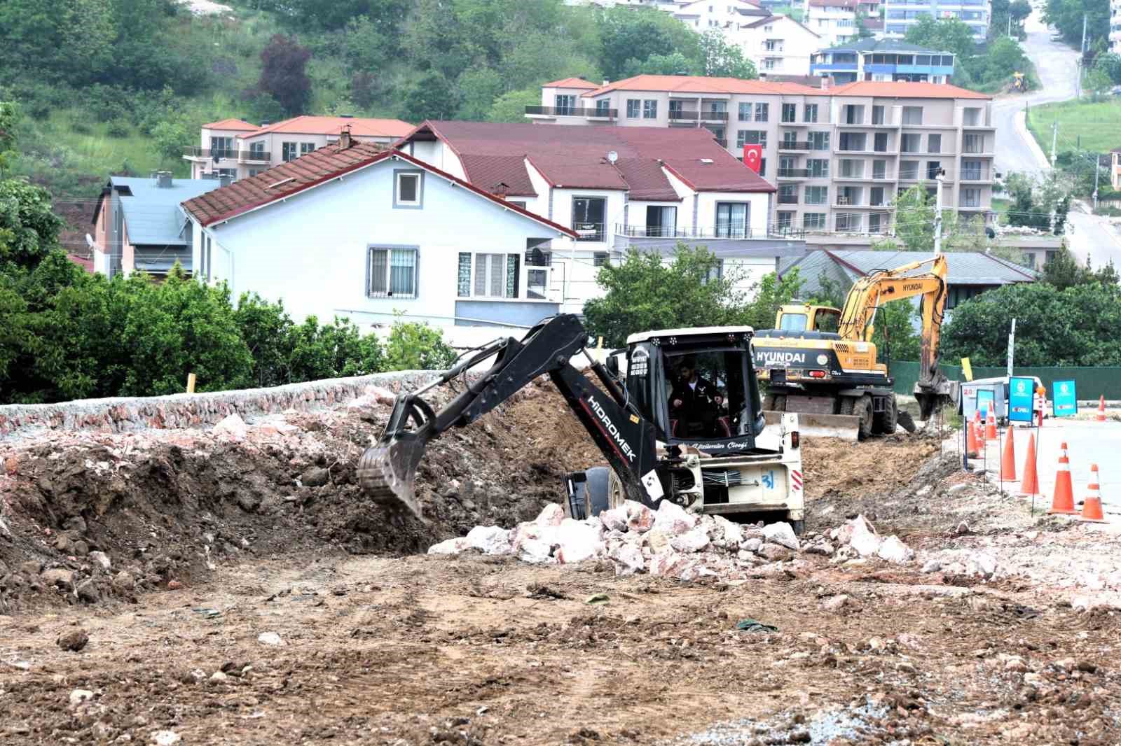 Selahattin Eyyubi Caddesi’nde 2. etap yol yapım çalışmaları başladı