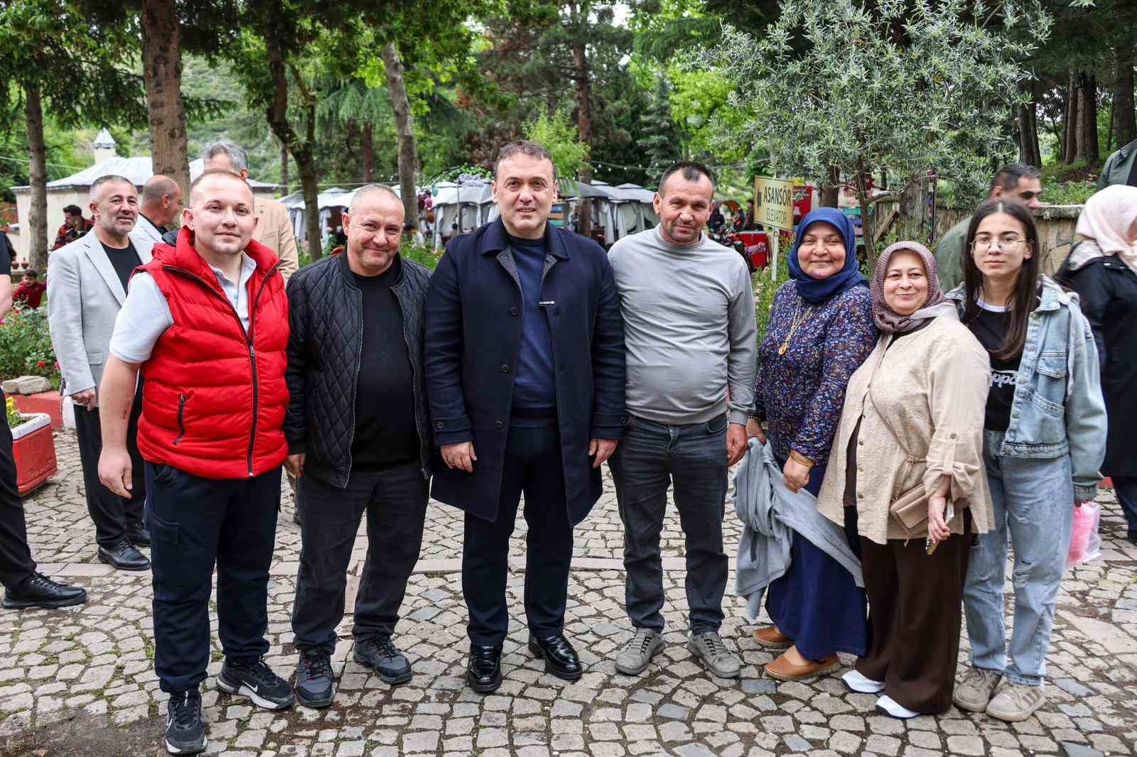 Şeyh Edebali Türbesi’nde bayram buluşması
