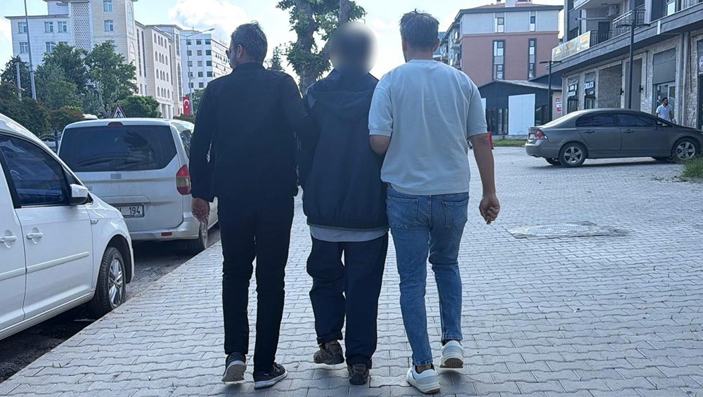 DAEŞ operasyonunda 2 şahıs tutuklandı