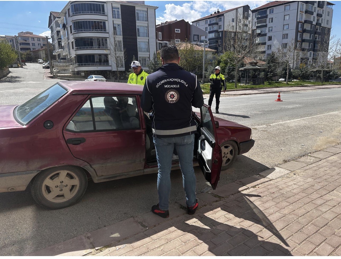 Kırşehir&rsquo;de 30 d&uuml;zensiz g&ouml;&ccedil;men yakalandı
