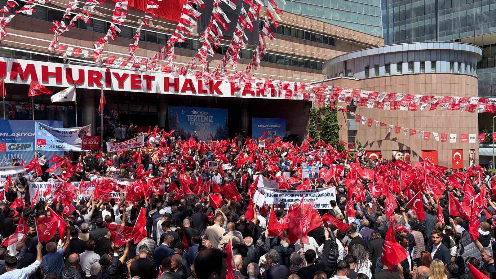 CHP Genel Başkanı Kılıçdaroğlu: "Baba ocağında market poşetlerinin içinde haram paralar olur mu?"
