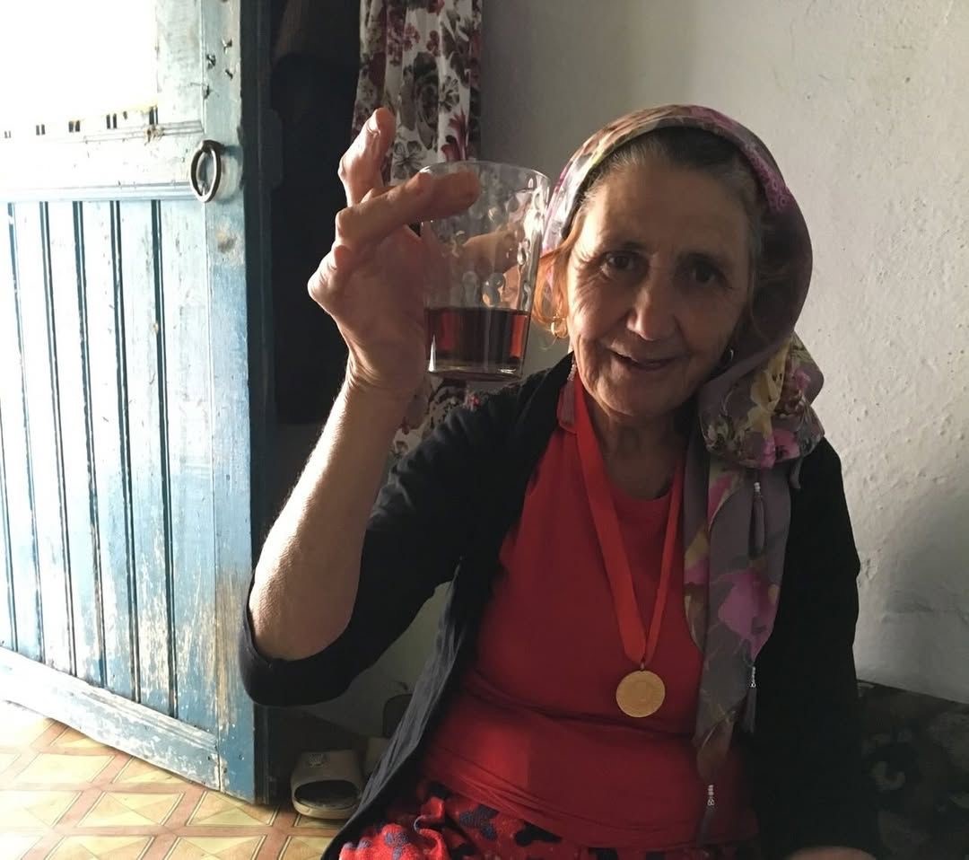 &Ccedil;anakkale&rsquo;de 40 yıldır beraber yaşadığı kadını d&ouml;verek &ouml;ld&uuml;rd&uuml;ğ&uuml; iddiası

