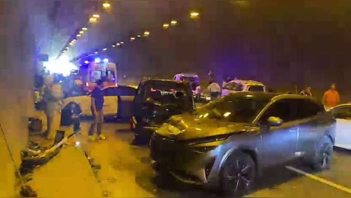 Osmaniye’de 6 araçlı zincirleme kaza: 2 yaralı