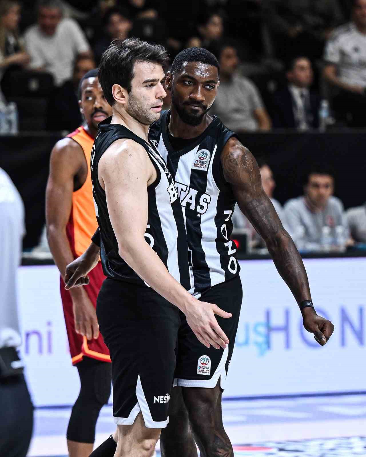 Son yarı finalist Beşiktaş

