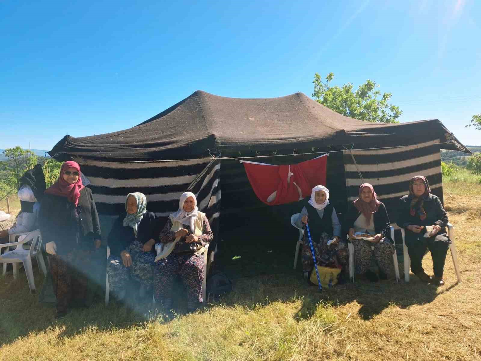 Y&ouml;r&uuml;k k&uuml;lt&uuml;r&uuml; Selendi&rsquo;de yaşatıldı
