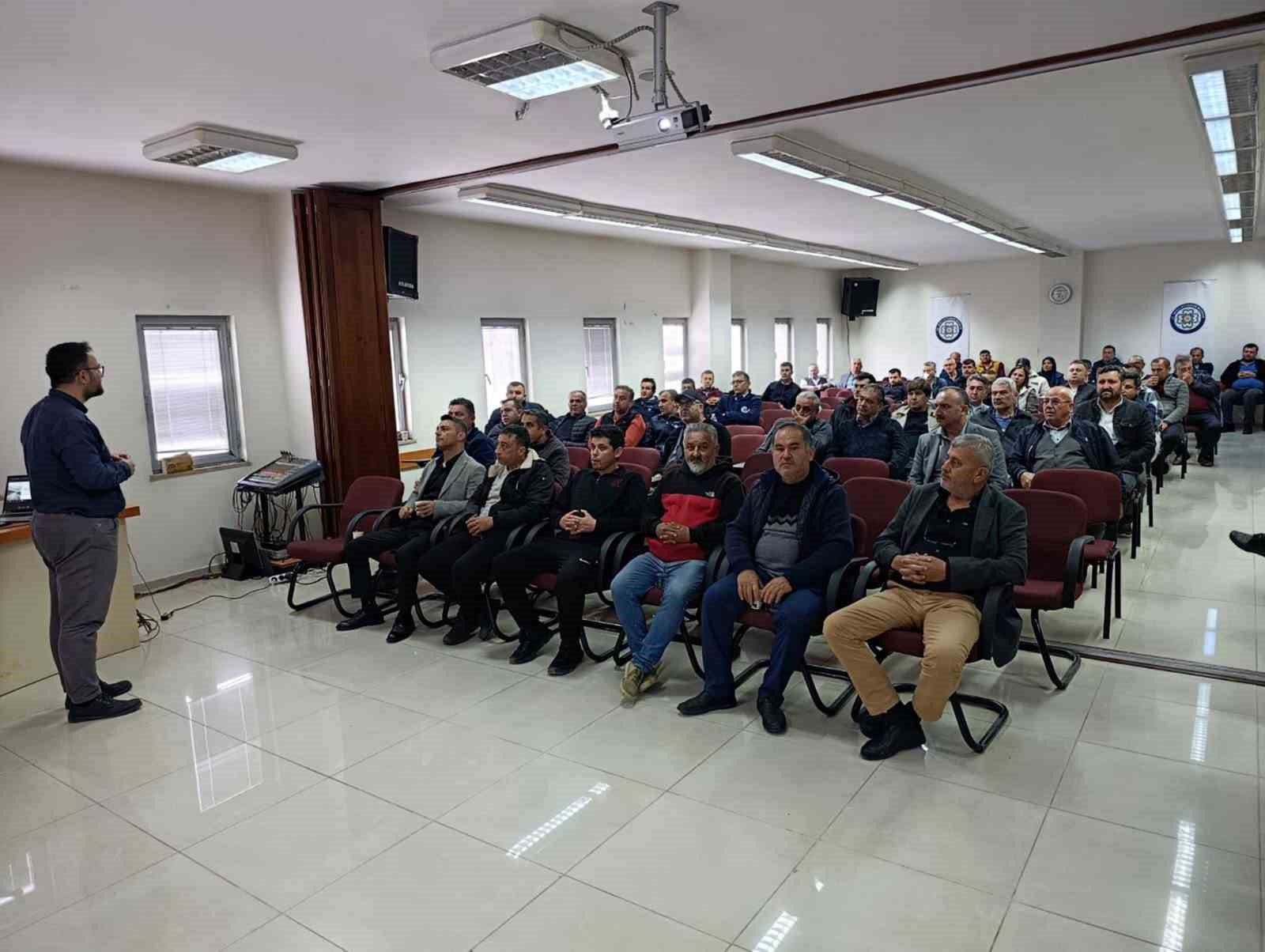 2 bin 750 şoföre mesleki gelişim eğitimi