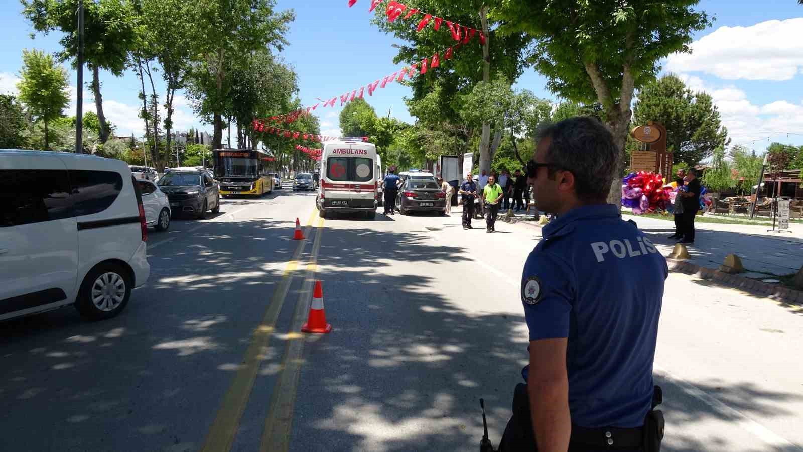 Otomobilin çarptığı yaya ağır yaralandı