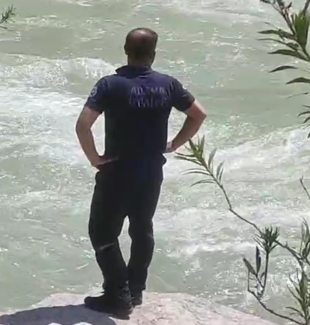 Eğlence Çayı’na giren genç kayboldu, ekipler seferber oldu