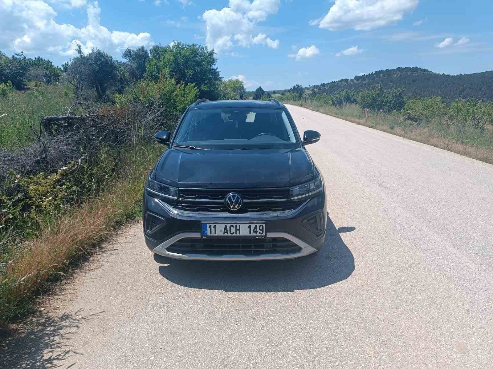 Bilecik’te otomobilin çarptığı çocuk ağır yaralandı