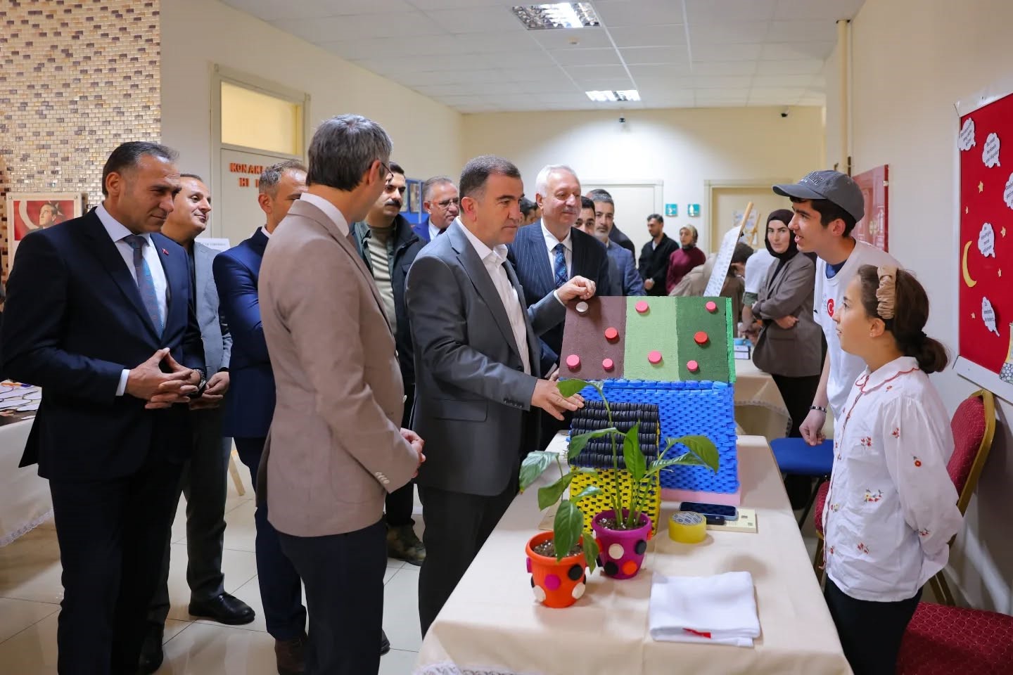 Bayburt’ta özel öğrenciler projelerini bilim fuarında sergiledi