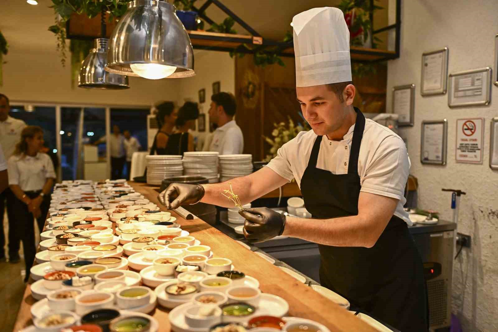 Gastronomi temsilcileri Antalya Lokantası&rsquo;nda buluştu
