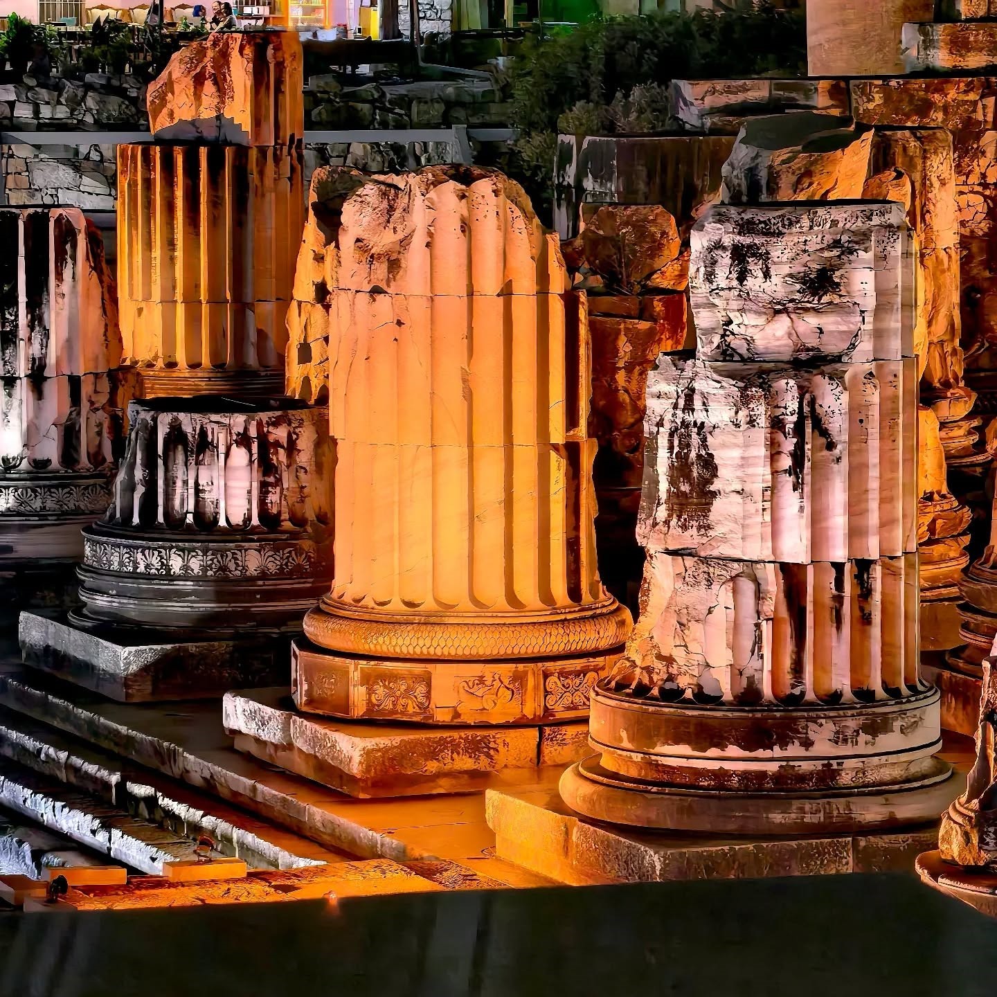 Didim Apollon Tapınağı, gece de ziyaret edilebilecek
