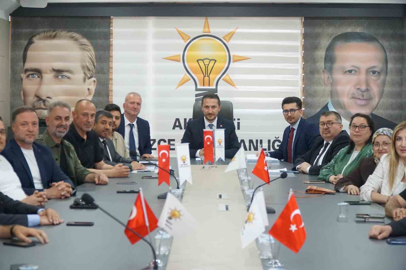 AK Parti&rsquo;de haziran zirvesi

