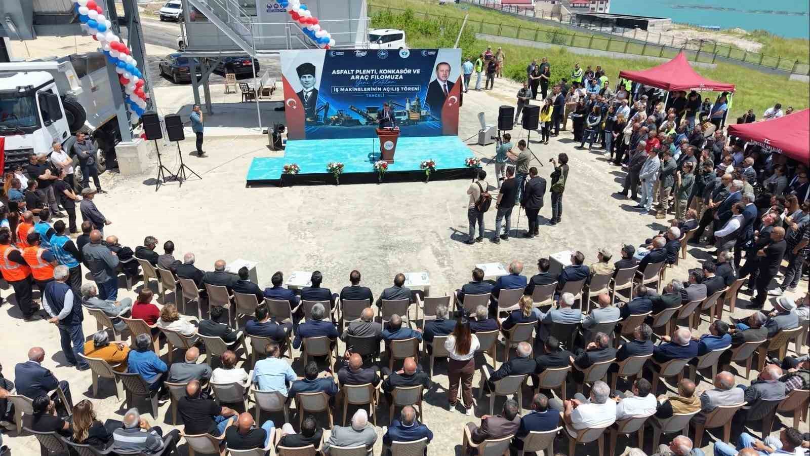 Tunceli’de 120 kilometrelik sıcak asfalt hedefi için ilk adım atıldı