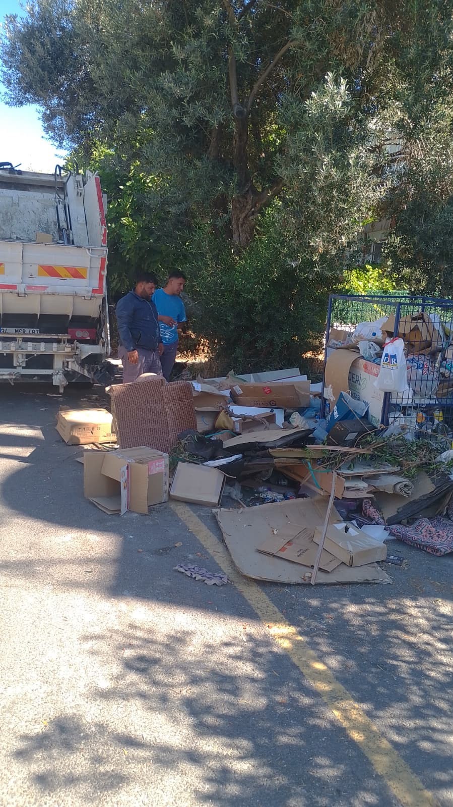 Kuşadası’da bayramtatilinde 3 bin 67 ton çöp toplandı