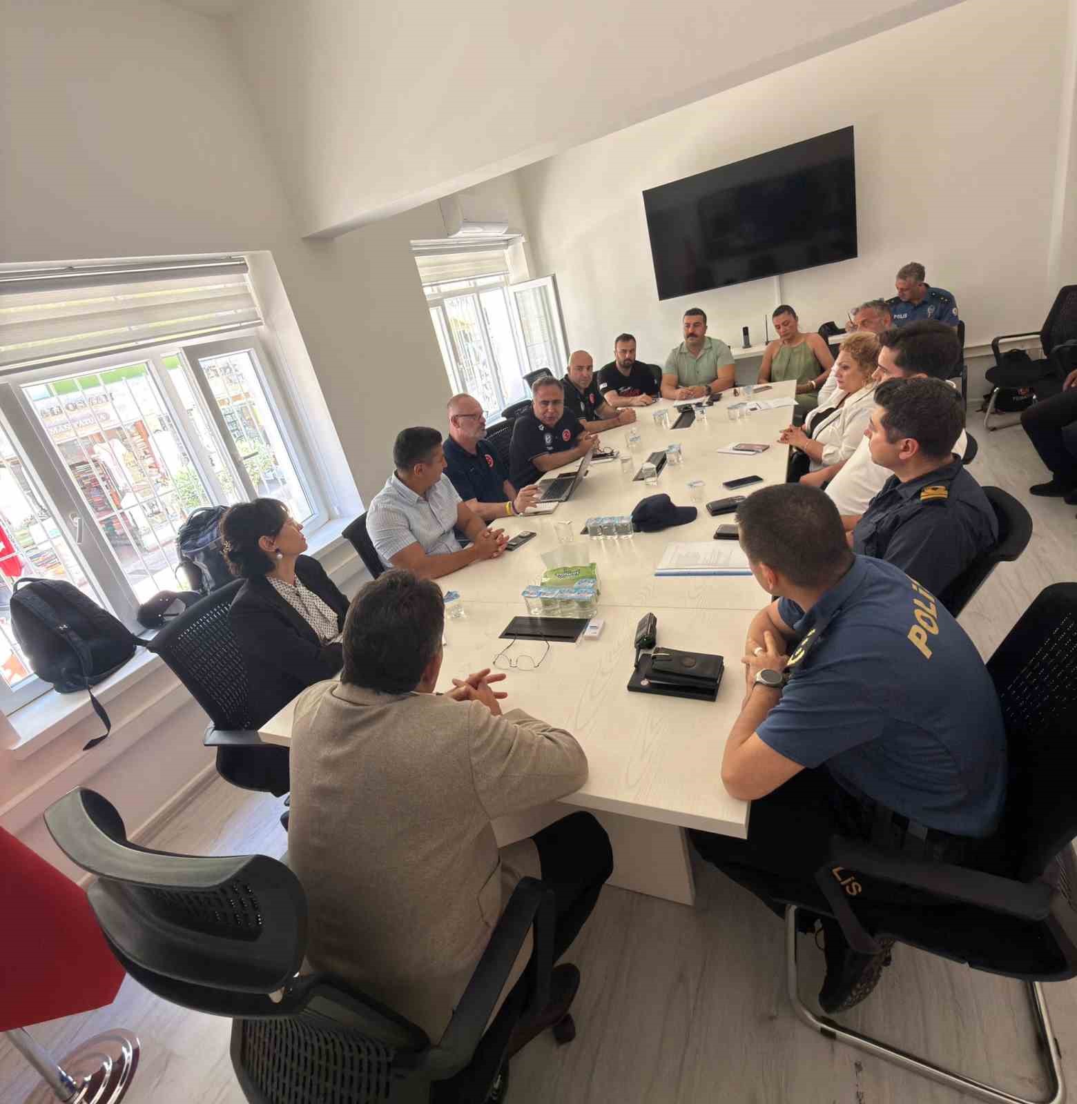 Marmaris, Türkiye’nin en iyi yüzücülerine ev sahipliği yapacak
