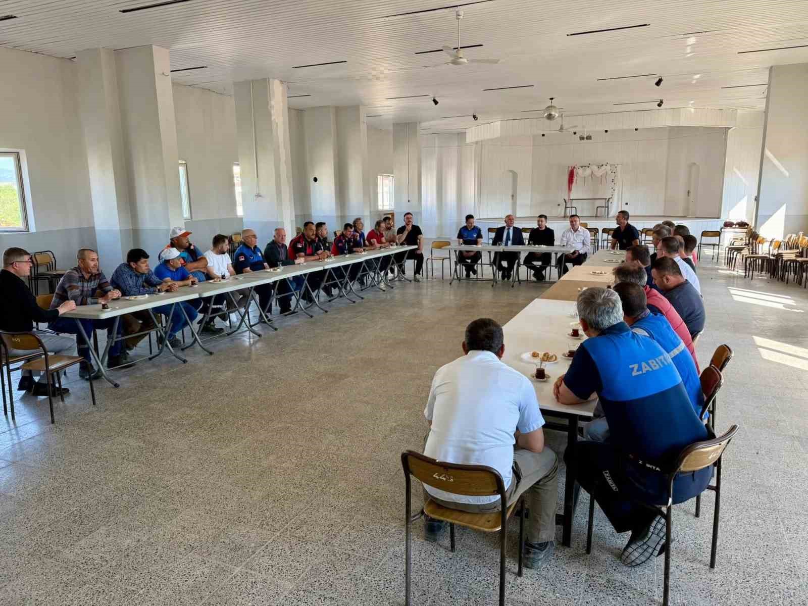 Başkan Demirtaş&rsquo;tan bayram mesaisi yapan personele teşekk&uuml;r
