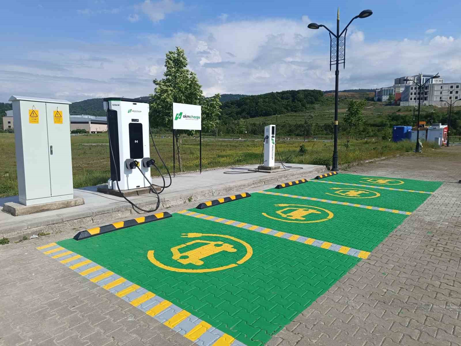 BAR&Uuml; elektrikli ara&ccedil; şarj istasyonu kullanıma a&ccedil;ıldı
