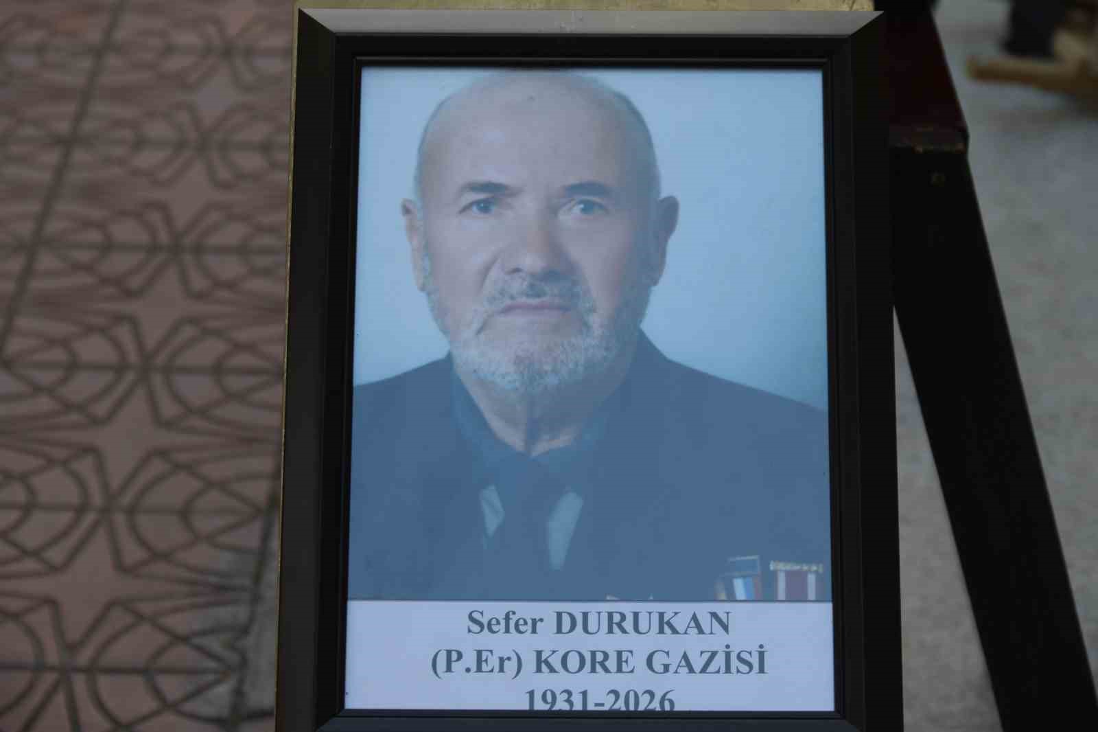 Eskişehir’in son Kore Gazisi son yolculuğuna uğurlandı