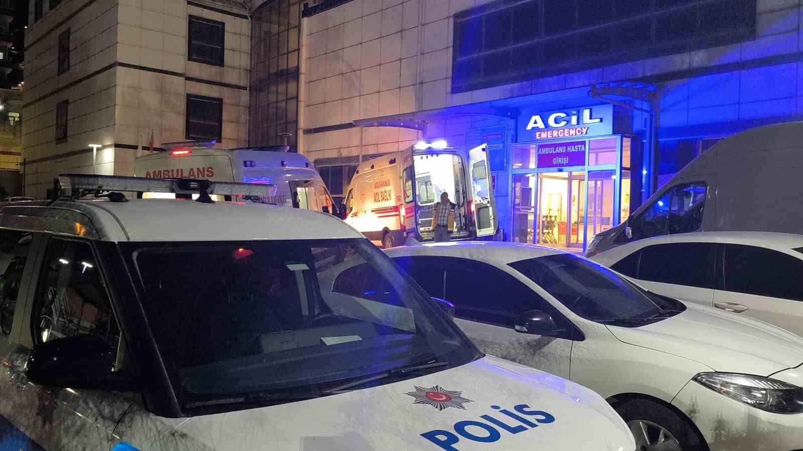 Batman&rsquo;da d&uuml;ğ&uuml;n d&ouml;n&uuml;ş&uuml; kaza: 6 yaralı
