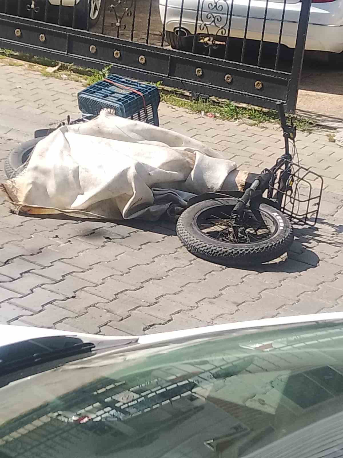 Lüleburgaz’da seyir halindeki elektrikli bisikletin pili patladı, sürücü yaralandı