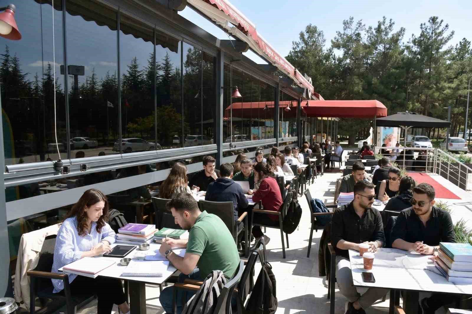 BŞEÜ kampüsünde yeni hizmet