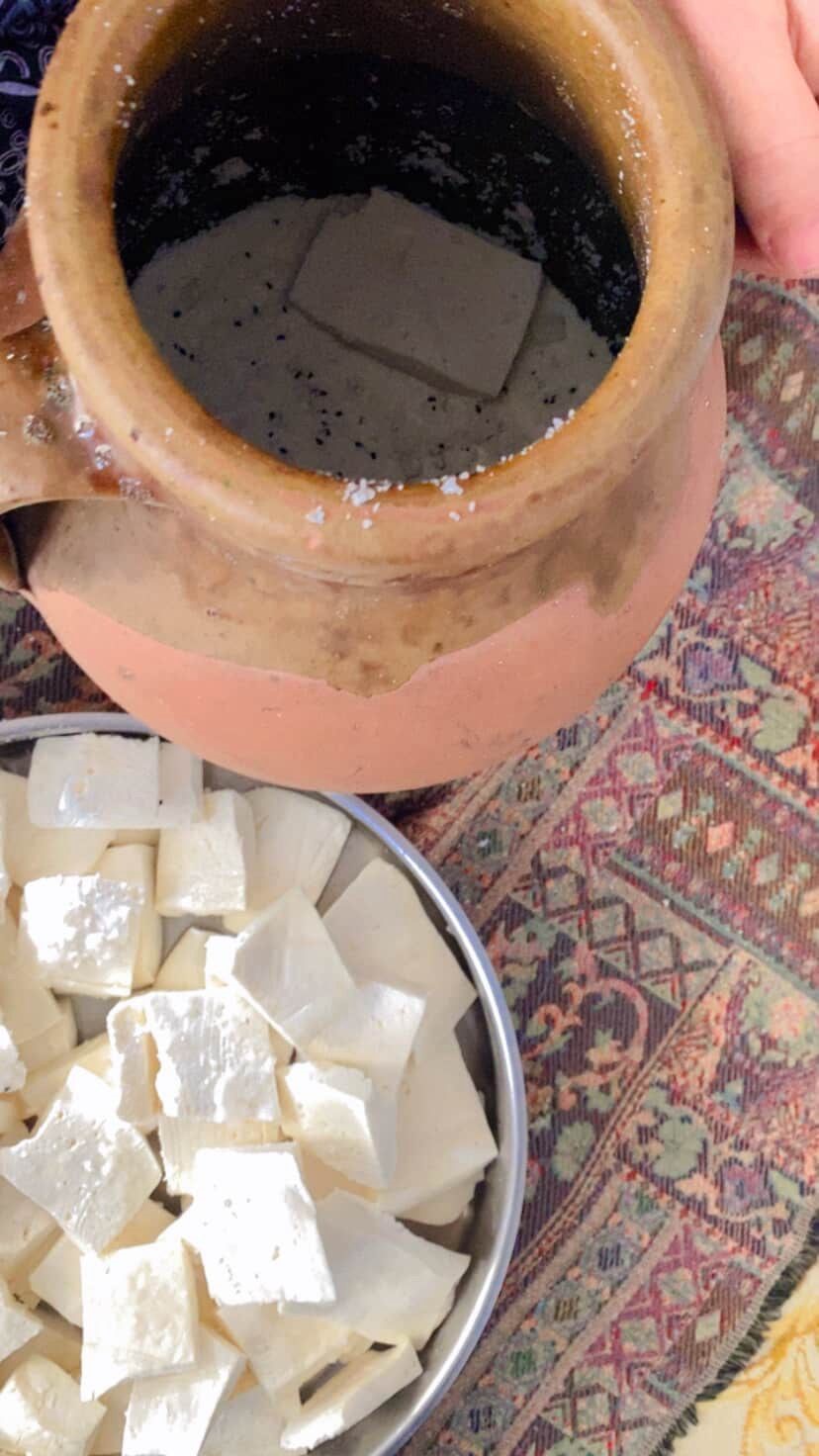 Herkes altın aradığını sandı, o Hatay’ın unutulan lezzeti ’cara peyniri ve çökeleği’ni çıkardı