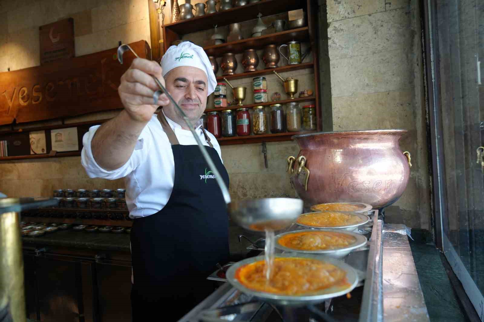 Gaziantep’in yöresel lezzetleri bayramda yoğun ilgi gördü