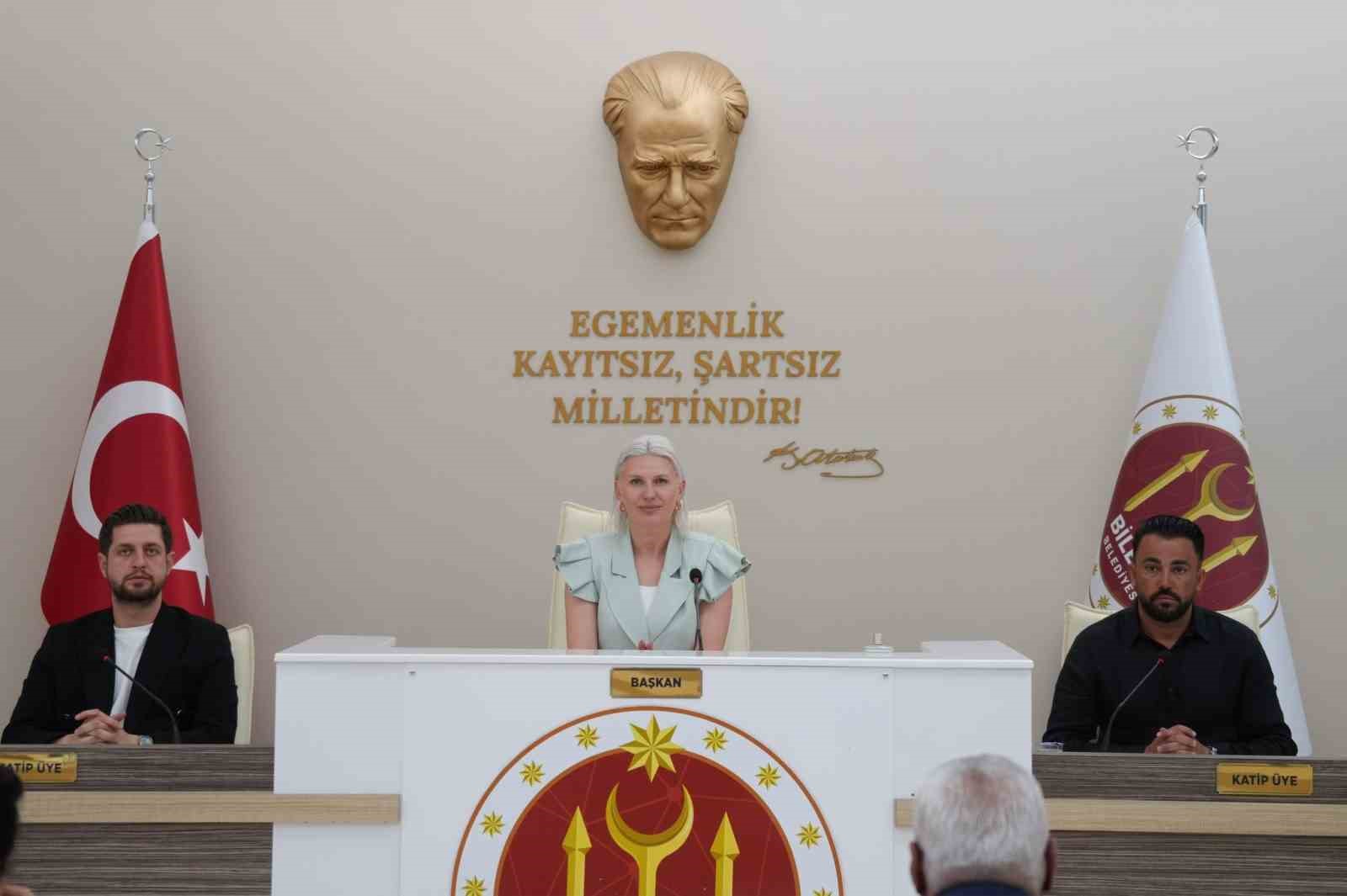 Başkan Subaşı, 100 adede kadar sıfır veya ikinci el toplu taşıma aracı alma yetkisi aldı