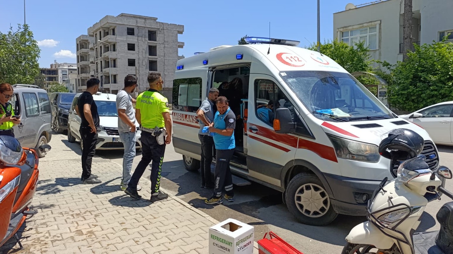 Adıyaman’da motosiklet devrildi: 2 yaralı