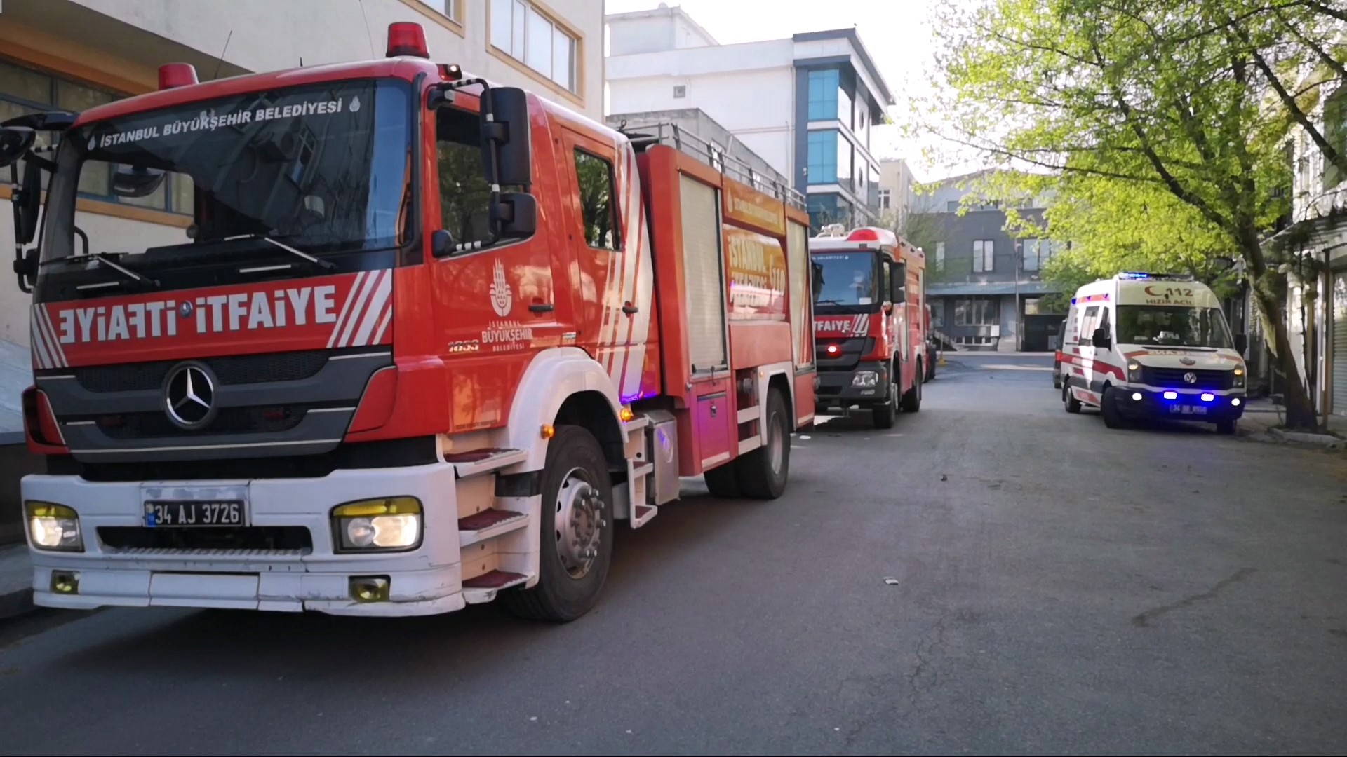 düzce de mobilya fabrikasında yangın