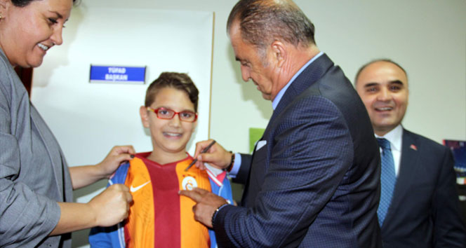 Fatih Terim, Galatasaray formasına dördüncü yıldızı çizdi