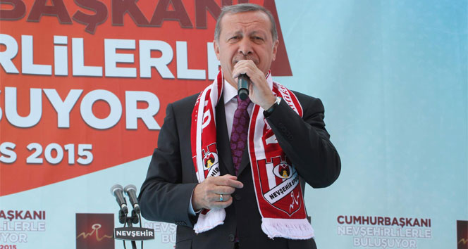 Cumhurbaşkanı Erdoğan&#039;dan Selahattin Demirtaş&#039;a pop star benzetmesi