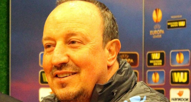 Benitez Napoli'den ayrılacağını açıkladı