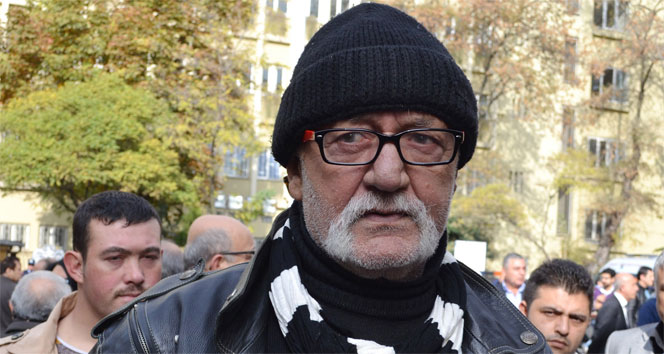 Ünlü oyuncu Sümer Tilmaç hayatını kaybetti