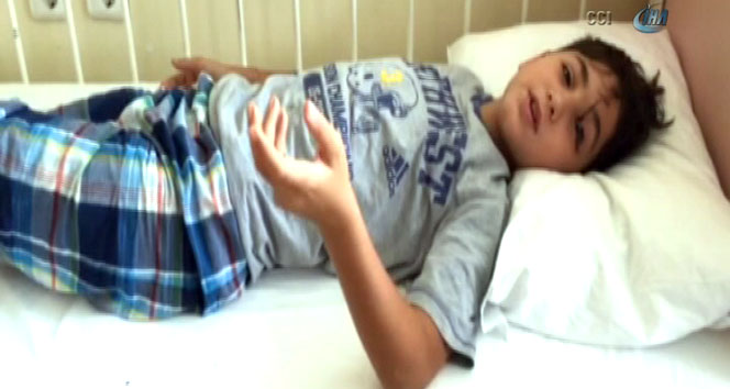 Minik çocuk, köpeğin saldırısıyla gözünü kaybetti