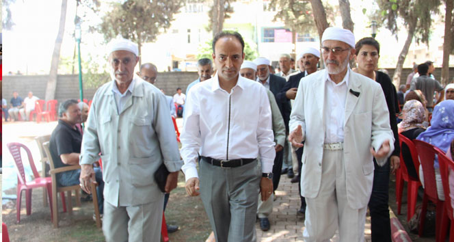 HDP'li vekil Osman Baydemir saldırı alanına geldi