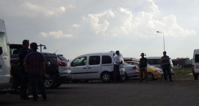 Adliye önünde uzun namlulu saldırı