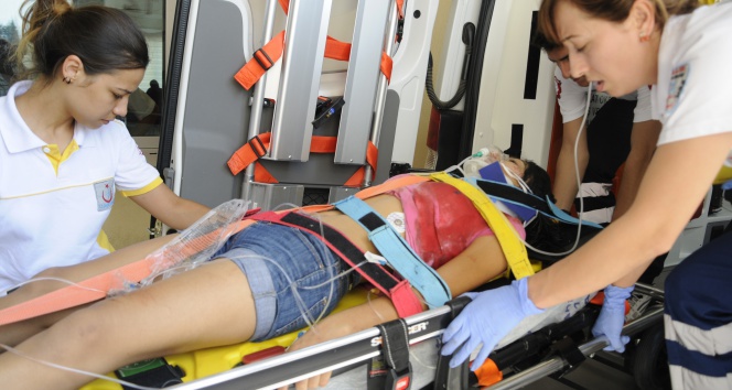 14 yaşındaki kız, tabancayla intihara kalkıştı